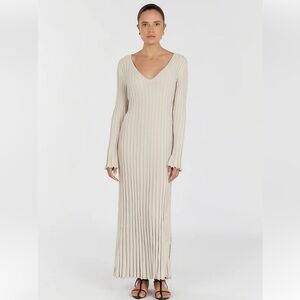 $159 NWT DISSH REIGN STONE SLEEVED KNIT MIDI DRESS SZ M